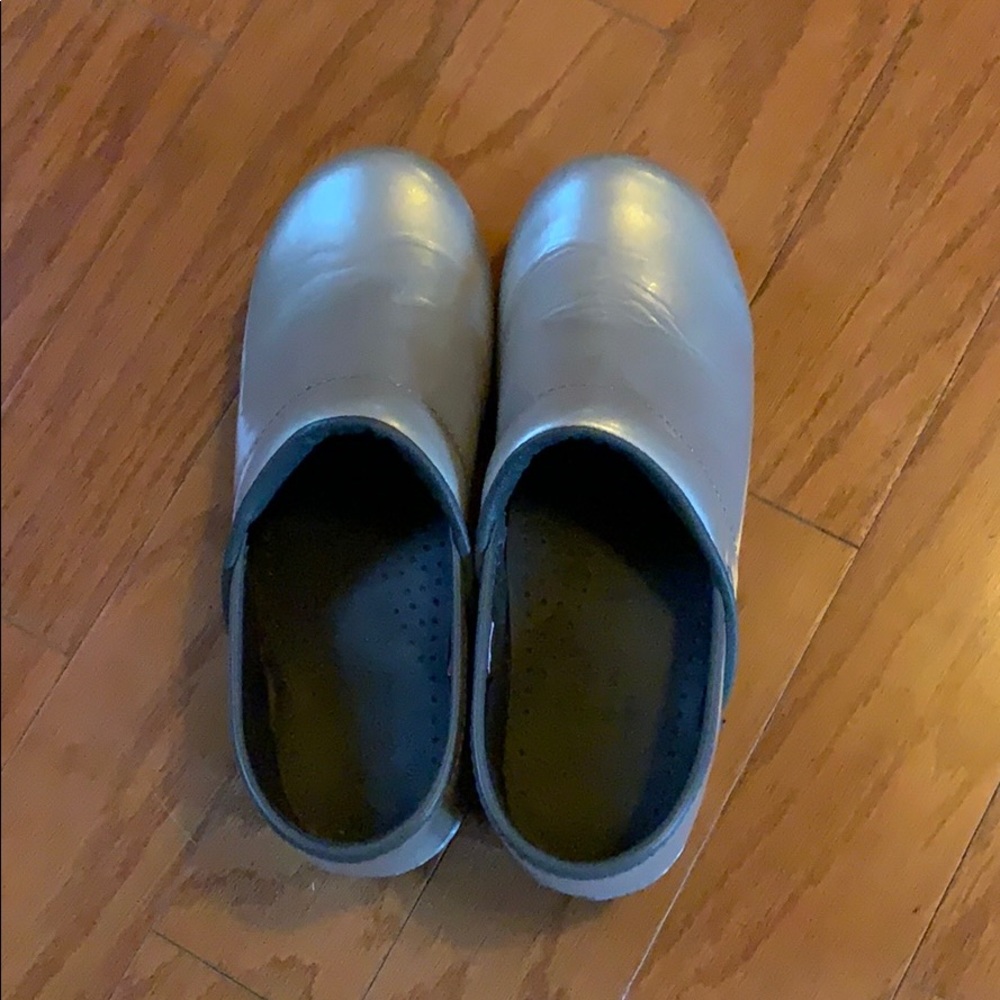 Sanita Clogs